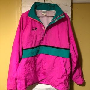 Pullover windbreaker